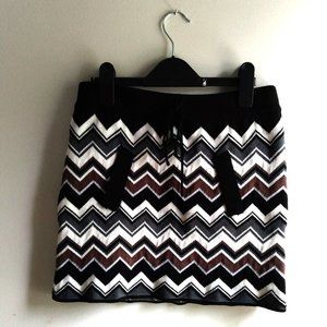 Poof! Stretch Mini Skirt